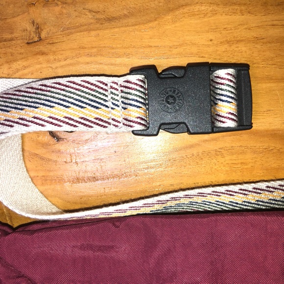 Kipling Pria Sangria Varsity Waist Pack/Fanny Pack - Picture 3 of 6